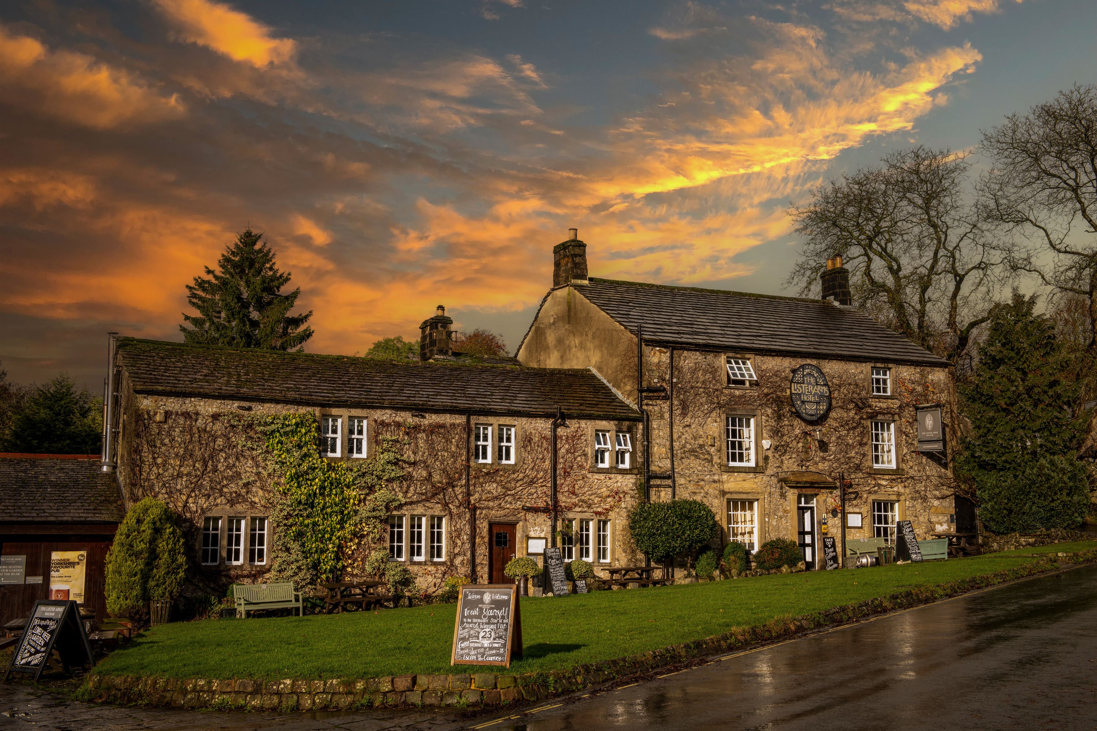 exterior of the lister arms